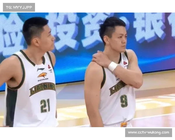 广厦22分惨败上海队终结八连胜，黑马上海冲上CBA榜首