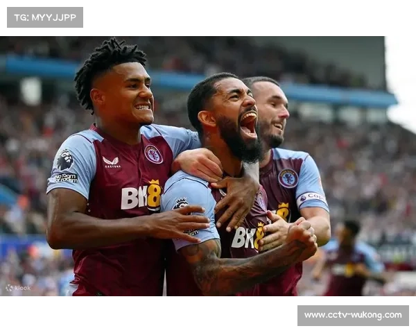 镜头记录：维拉公园球场的瞬间寂静与随之爆发的欢呼